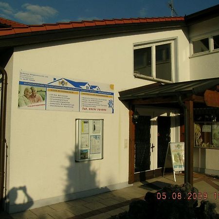 Noahs Arche Pension Pottenstein Exteriör bild