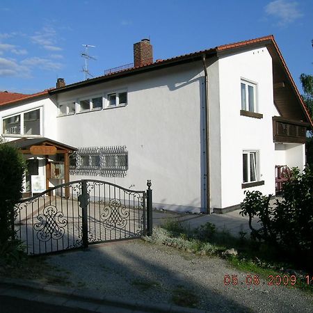 Noahs Arche Pension Pottenstein Exteriör bild